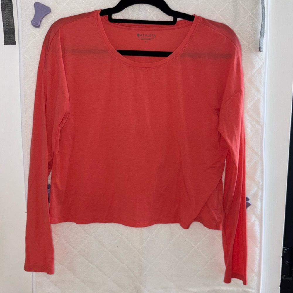 ATHLETA Coral Long Sleeve Top, Small, EUC (PM7)